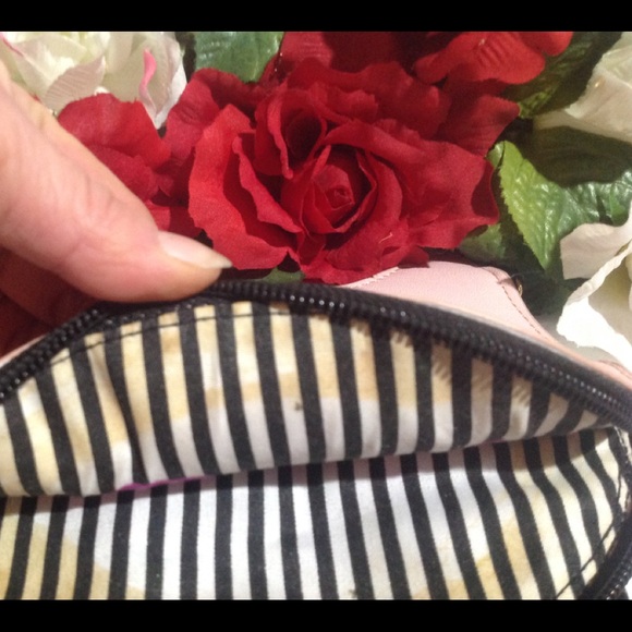 Betsey Johnson Unicorn Wristlet Bag Purse Wallet - Picture 14 of 16